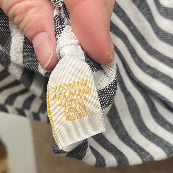 Striped gray and White Women's cotton tunic Top - Picture 9 of 9